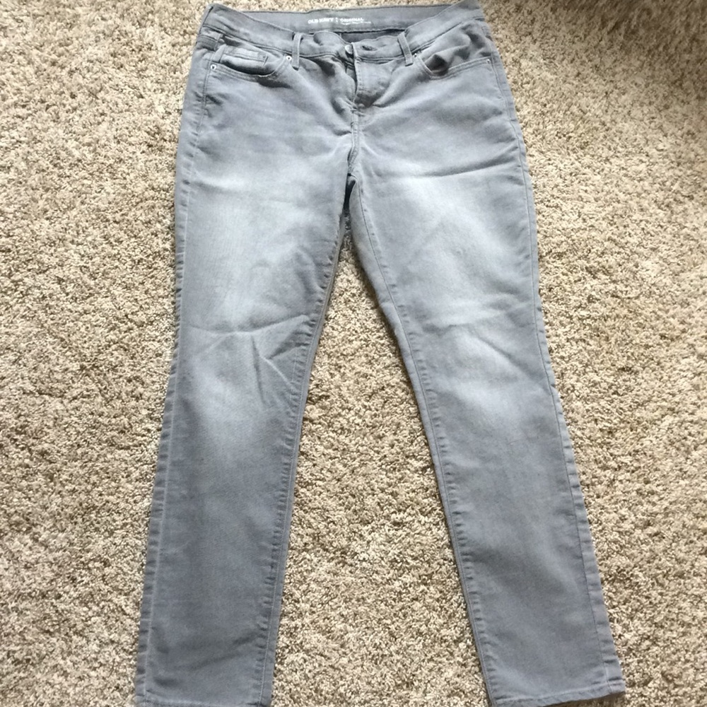 Old Navy gray jeans